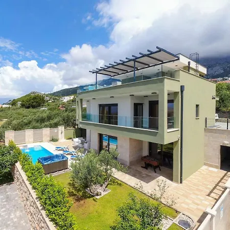 Lantana - Exklusiv Makarska